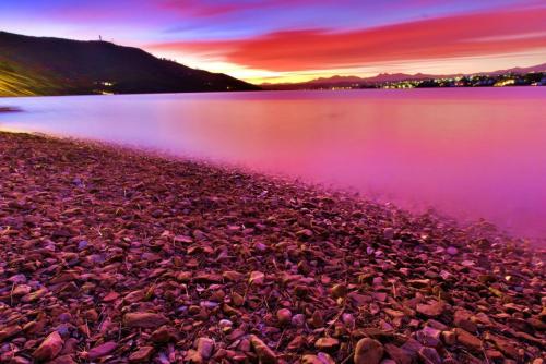 Click to view more pictures