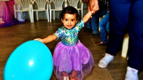 Click to view more pictures