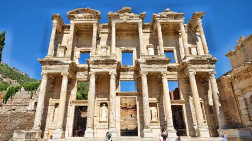 Click to view more pictures