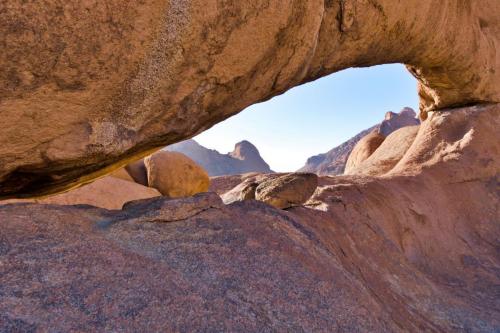 Click to view more pictures