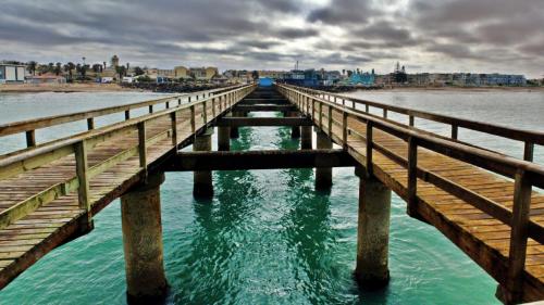 Click to view more pictures